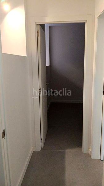 Foto adaf04b2-366a-4bd0-9f11-cd3e9759a52f. Casa adossada a San Rosendo Ourense
