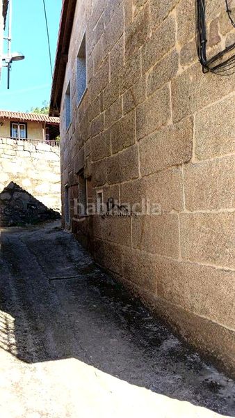 Foto fb8787c4-485f-4d12-a59f-f951ed71c6dc. Casa adossada a San Rosendo Ourense