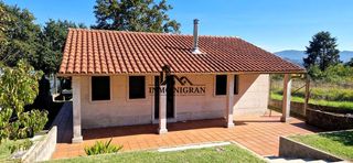 Lloguer Casa  Avenida val miñor. Alquiler de casa con jardín en nigrán
