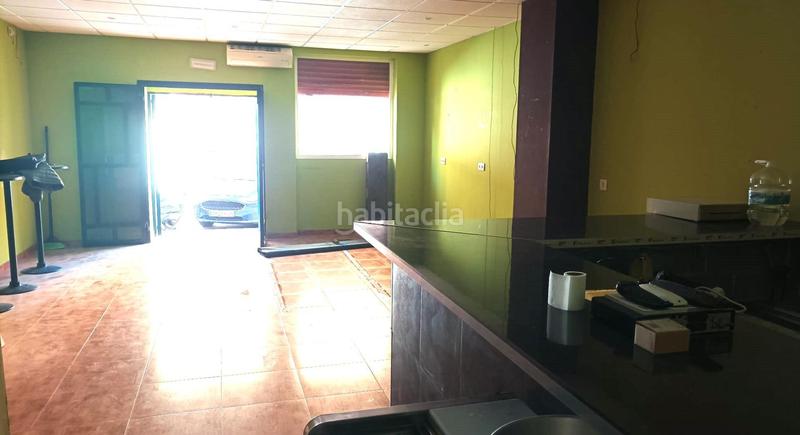 Foto 7369d3ac-5fb0-4c0f-8286-4a750d5bb2b2. Lloguer local comercial a Cristo de la Epidemia Málaga