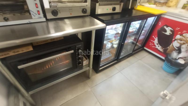 Foto 20a9ccb9-776a-497a-a778-41da48e28e1a. Lloguer local comercial a Playamar - Benyamina Torremolinos