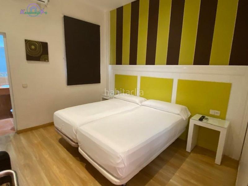 Foto 4fd6c675-8ff1-42f6-99d6-8f6e506d09b3. Edifici a El Cristo - Cayetano Roldán San Fernando