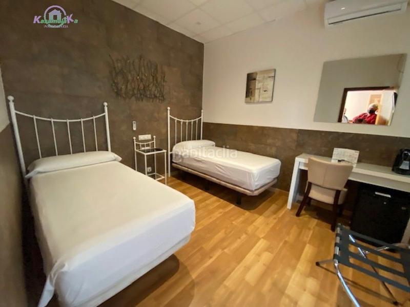 Foto a56f8dea-0139-45fc-83d7-bd37a82c2907. Edifici a El Cristo - Cayetano Roldán San Fernando