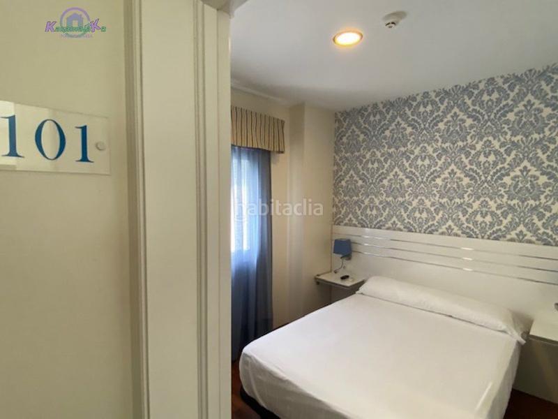 Foto ad0b9808-4194-4c6e-bc9d-abcb6941370a. Edifici a El Cristo - Cayetano Roldán San Fernando