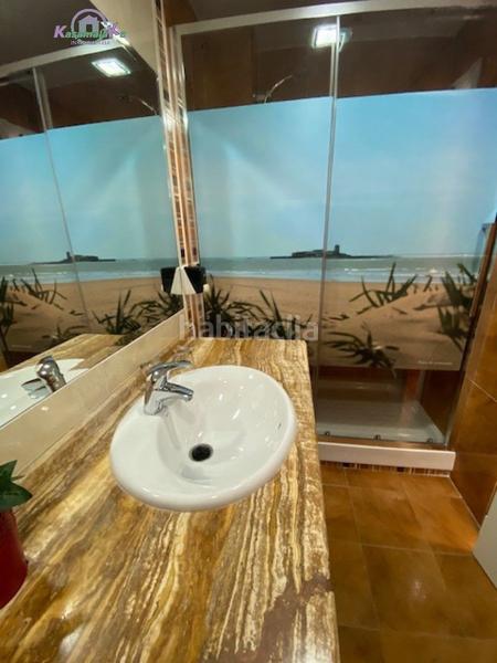 Foto e2945e66-801d-4674-9bea-1b6795ac7f29. Edifici a El Cristo - Cayetano Roldán San Fernando