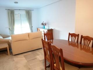 Affitto Appartamento in Martín Carpena - Torre del Río. Piso de tres habitaciones junto a parque litoral