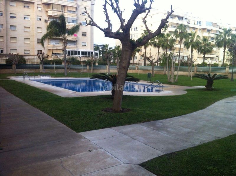 Foto e2f789ae-4b27-457d-af54-8f7e6067939a. Lloguer àtic amb calefacció aparcament piscina a Málaga