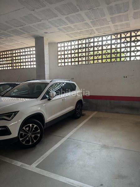 Foto e84db124-d9ec-4844-8a36-91f0bae0169d. Lloguer àtic amb calefacció aparcament piscina a Málaga