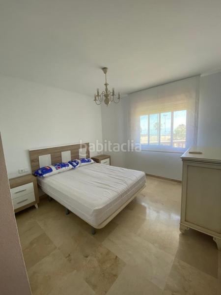 Foto 1936fc6f-7ae6-4488-8279-917efe01e546. Alquiler piso  en residencial de lujo de playamar, primera línea de playa. en Torremolinos