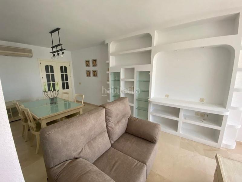 Foto 7280c7be-58ac-4830-a3fa-0e7e85073ffa. Alquiler piso  en residencial de lujo de playamar, primera línea de playa. en Torremolinos