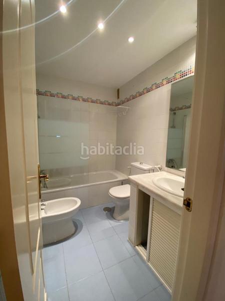 Foto 8bb4d3c0-494c-41ce-bff1-07939a91ecd1. Alquiler piso  en residencial de lujo de playamar, primera línea de playa. en Torremolinos