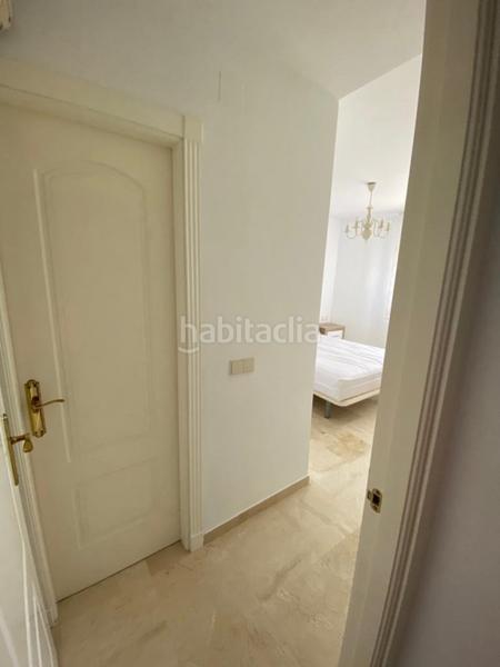Foto 8c79fe42-7145-4fc7-9508-10e34c5d9e11. Alquiler piso  en residencial de lujo de playamar, primera línea de playa. en Torremolinos