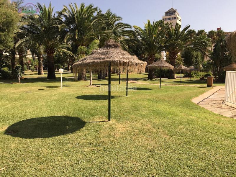 Foto 336cc72d-50b0-43ed-860d-bed4bc90266d. Rent flat with heating parking pool in Playamar - Benyamina Torremolinos