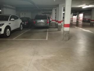 Miete Autoparkplatz in Martín Carpena - Torre del Río. Se alquila plaza de parking muy cómoda
