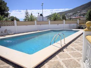 Xalet a Manantiales - Lagar - Cortijo. Bonito chalet independiente en alhaurín de la torre