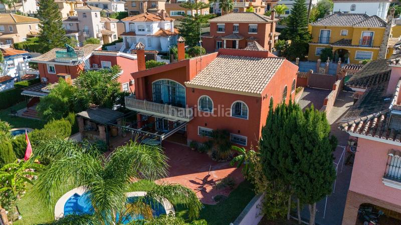 Foto 2f368685-8dbc-40ec-a2be-1c383436a2bc. Chalet con parcheggio piscina in Capellanía - Retamar Alhaurín de la Torre