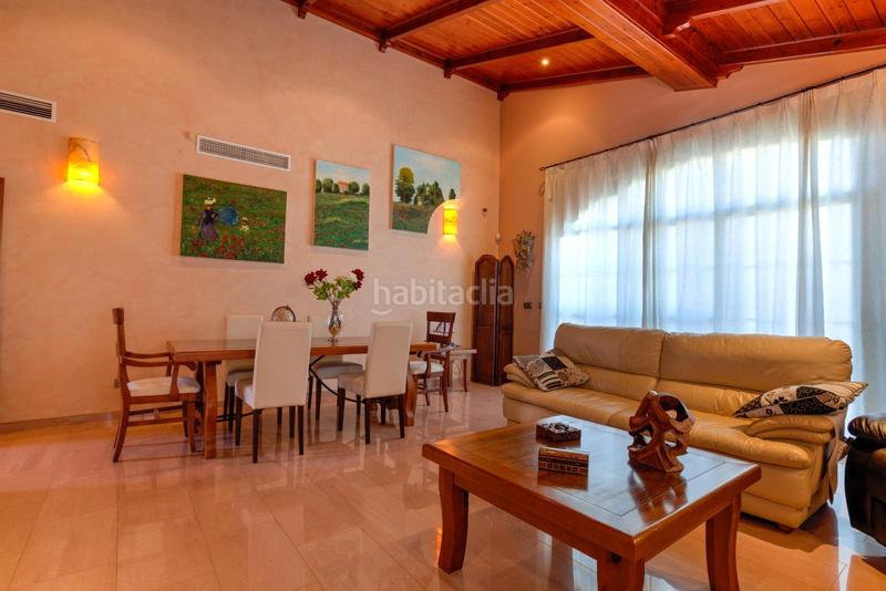 Foto 32ec6485-966d-49d9-a6ed-309ff5588972. Chalet con parcheggio piscina in Capellanía - Retamar Alhaurín de la Torre