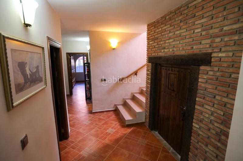 Foto 3ddba4ef-fed4-44a0-a00b-5126713345d0. Chalet con parcheggio piscina in Capellanía - Retamar Alhaurín de la Torre