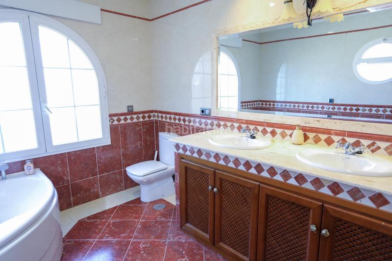 Foto 418130af-123d-41e8-b939-73609f341c61. Chalet con parcheggio piscina in Capellanía - Retamar Alhaurín de la Torre