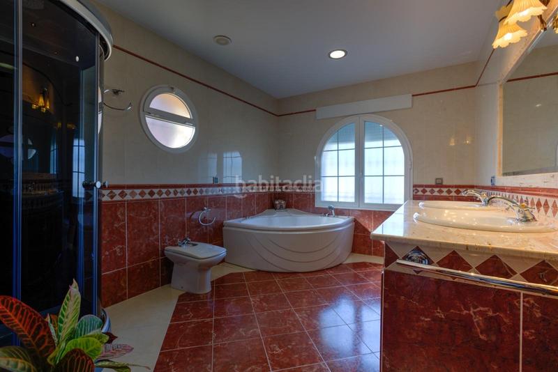 Foto 84591d0e-91e8-4ef9-a02f-4ed62af8828d. Chalet con parcheggio piscina in Capellanía - Retamar Alhaurín de la Torre