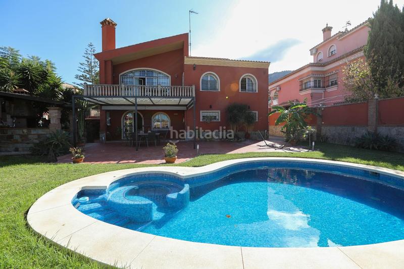 Foto 9580f205-1866-4117-9193-77b17cc338fe. Chalet con parcheggio piscina in Capellanía - Retamar Alhaurín de la Torre