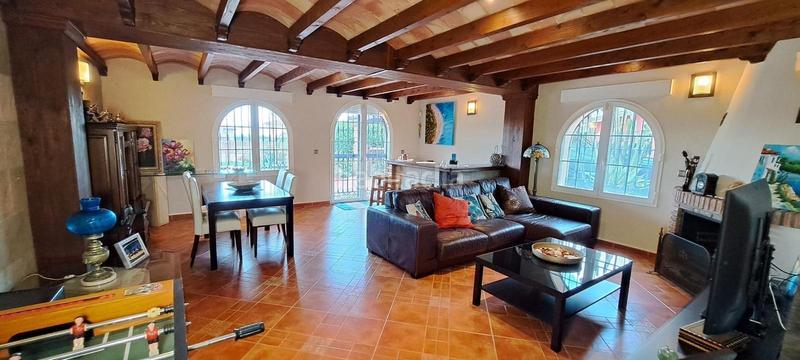 Foto b917ca56-4c63-4552-97d4-bb79244e4462. Chalet con parcheggio piscina in Capellanía - Retamar Alhaurín de la Torre