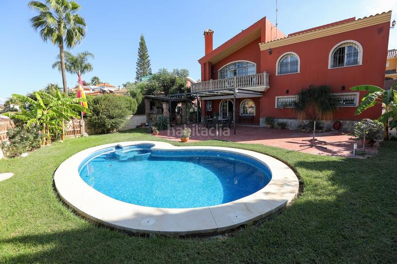 Foto e43c8662-8928-4f86-bfeb-84cf52eca1c6. Chalet con parcheggio piscina in Capellanía - Retamar Alhaurín de la Torre