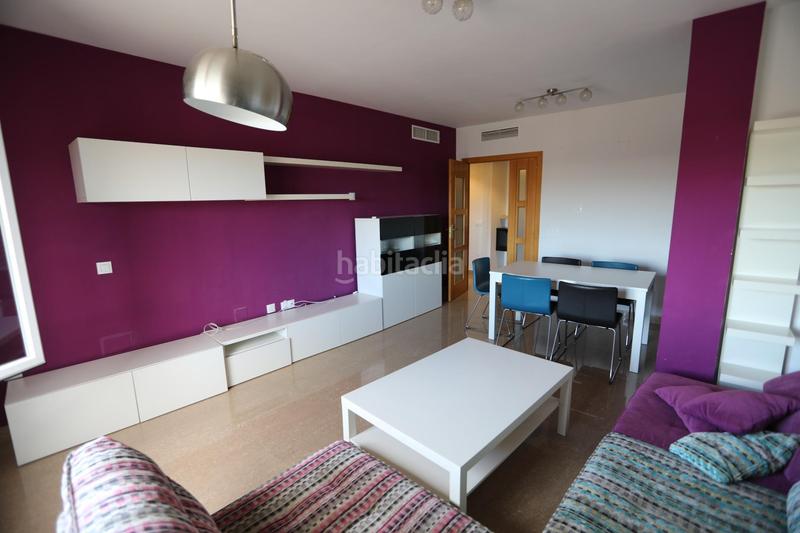 Foto 02b3f4fc-365a-434a-a335-0e0d39663687. Alquiler ático precioso ático dúplex en churriana en Málaga