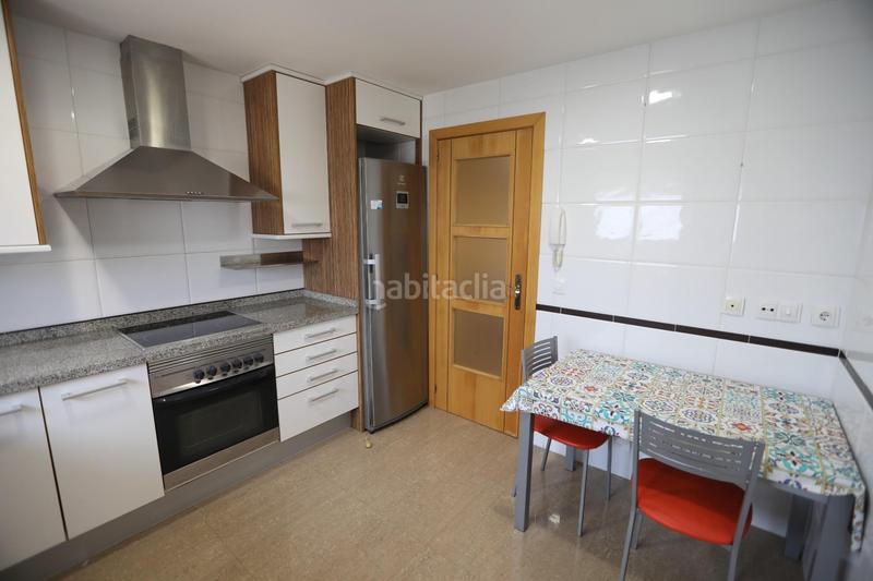 Foto 743ec5d3-9faf-4a19-9d08-23736def3ea2. Lloguer àtic amb aparcament piscina a Churriana - El Pizarrillo - La Noria - Guadalsol Málaga