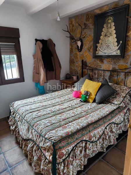 Foto 13a9e9f2-1f24-49e8-adbf-b9bf9309eea2. Chalet hermosa casa nueva con vistas increíbles en parque natural colmenar en Málaga