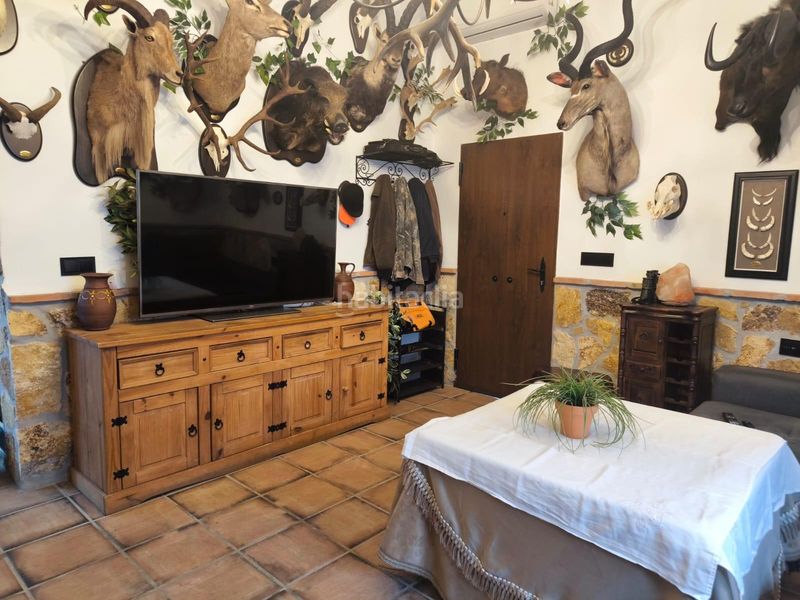 Foto a3eb97f6-2399-4dc1-928d-8965b3847d41. Chalet hermosa casa nueva con vistas increíbles en parque natural colmenar en Málaga