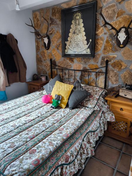 Foto f8d6da9c-cc92-41fb-be11-a26616476d14. Chalet hermosa casa nueva con vistas increíbles en parque natural colmenar en Málaga