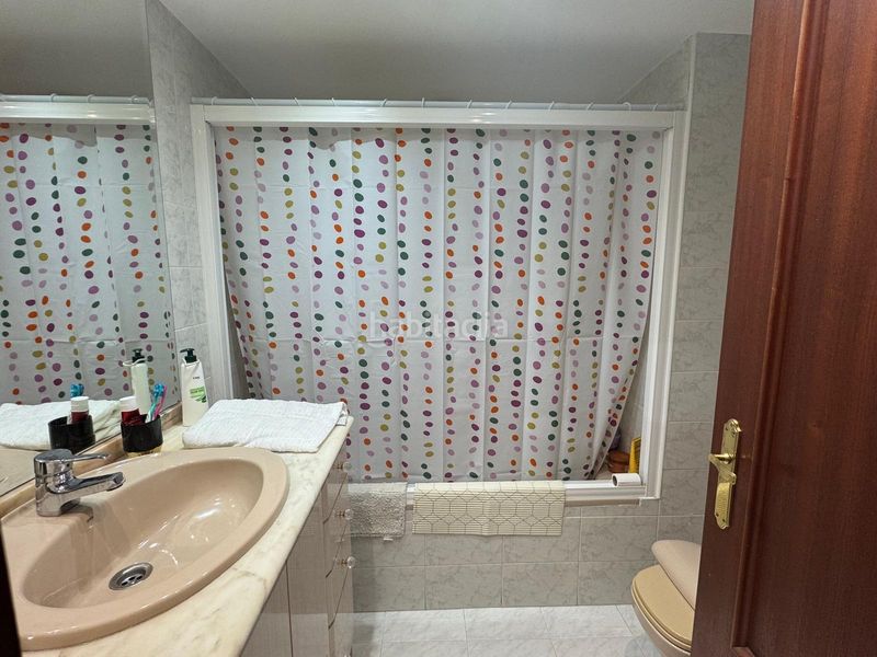 Foto 68737c58-55a9-4b3b-8572-872012ead22b. Apartament amb aparcament piscina a Puerta Blanca Málaga