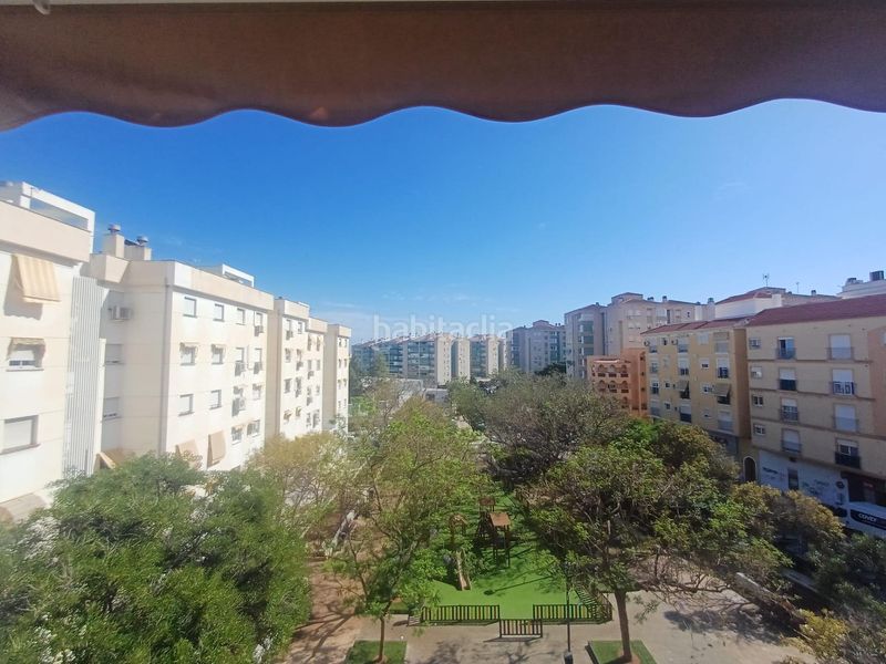 Foto e7ea447b-f085-468c-8696-11cbfdbb1898. Pis amb aparcament a Suárez Málaga
