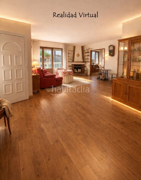 Foto e38adf78-42ee-4bd0-b8f6-58221bc53ff5. Chalet avec cheminée dans Benajarafe