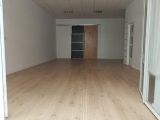 Location Local commercial à Calle josé luis mesías iglesias 28a