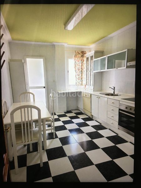 Foto c23ae82f-995b-40db-984d-1a7a0eddb9f6. Flat in Almendralejo