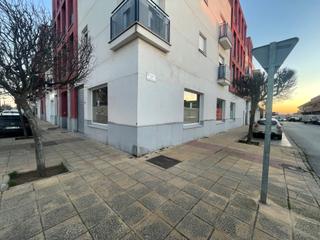 Location Local commercial  Calle eduardo naranjo