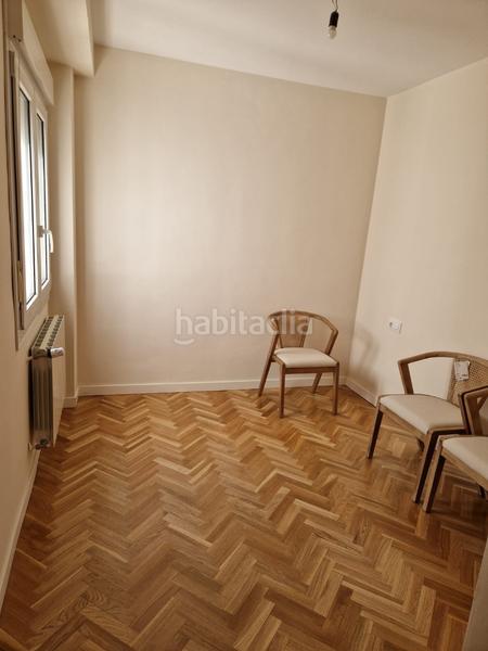 Foto 49f7d3ec-f6b8-4692-8429-98e8d57814c8. Rent penthouse with heating parking in Almendralejo