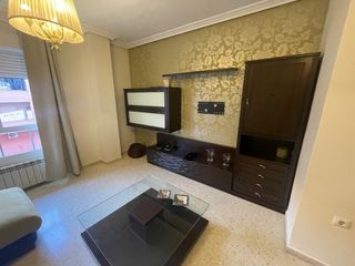 Flat in Calle Jesús Delgado Valhondo
