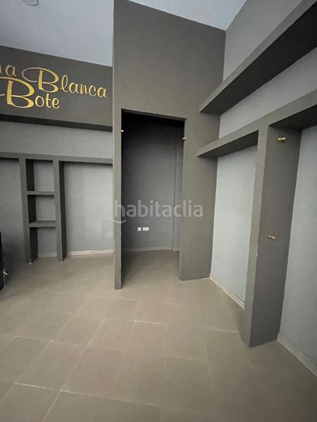 Foto 962363b3-da00-411e-a09d-f5a1ca7bf2ac. Lloguer local comercial a Almendralejo