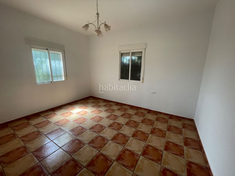 Foto 15efa987-3411-49af-be92-0cad88934e11. Chalet con parcheggio in Almendralejo