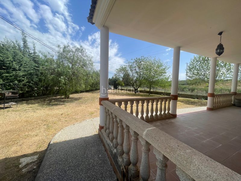 Foto 48a7a9c6-aa61-40e2-b481-4c4ea20484a2. Chalet con parcheggio in Almendralejo