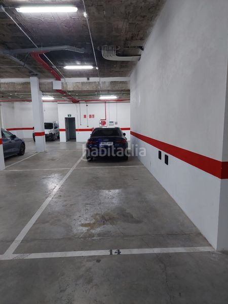 Foto 77bd524d-4d55-4d55-9048-8d3585cd22d0. Miete autoparkplatz in Almendralejo