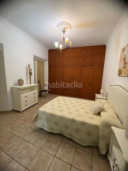 Foto c03915bd-a0d7-4c96-bafa-94d3dbe4340f. Lloguer pis a Almendralejo