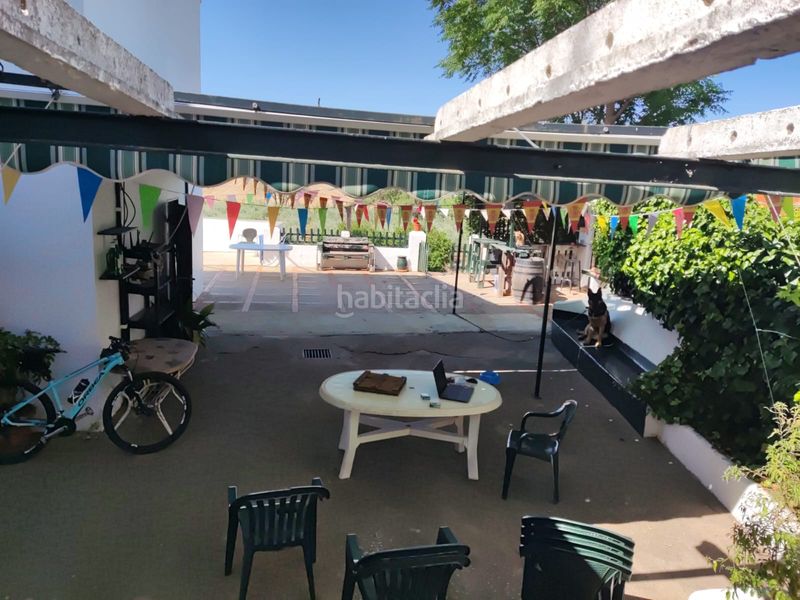 Foto b5e340ed-b687-4256-88b2-30487fa64a2a. Chalet in Almendralejo