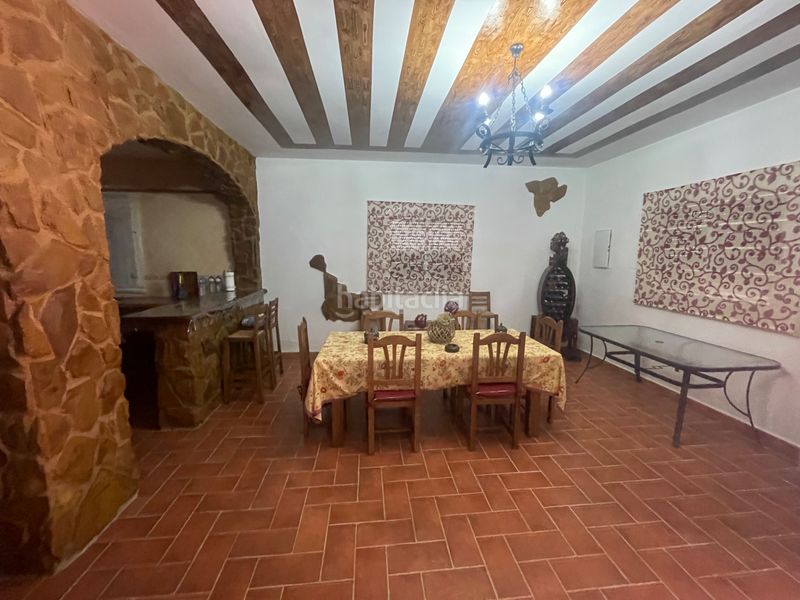 Foto 16099ee3-d81a-4f15-a31e-6668cd1d7a68. Chalet en Almendralejo