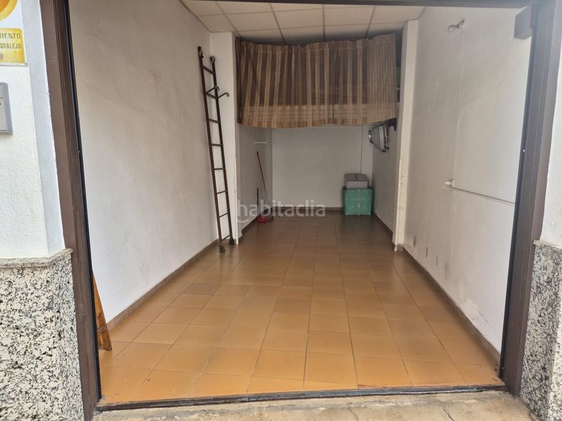 Foto 077422ba-1f73-445d-9b99-34f460ea53ed. House with parking in Almendralejo