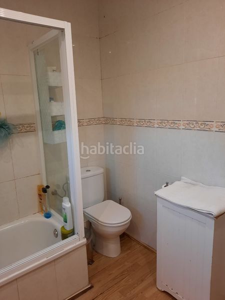 Foto 00182d66-ff87-4e0a-92e6-10b7c8c5c3de. Casa adossada amb aparcament a Almendralejo