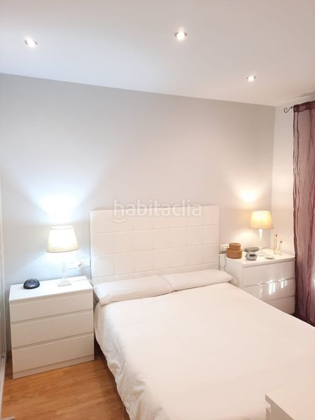 Foto 4a8eb7fe-ae72-48fc-93a5-a63bfb4cd279. Casa adossada amb aparcament a Almendralejo